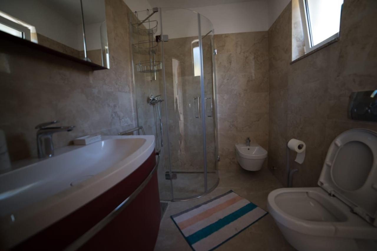 House With Pool Villa Mali Losinj Exterior photo