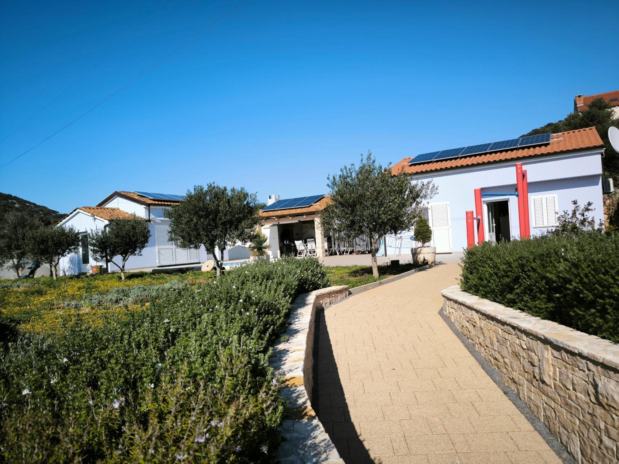 House With Pool Villa Mali Losinj Exterior photo